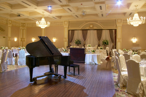 Piano at a wedding reception