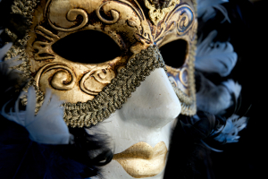 Opera mask