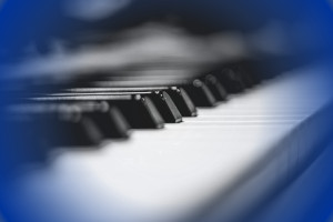 piano keyboard tinted blue